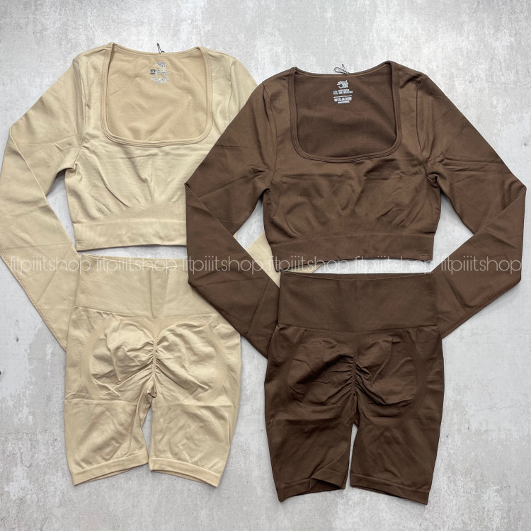 ست کراپ و شلوارک