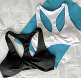 نیمتنه ورزشی زنانه