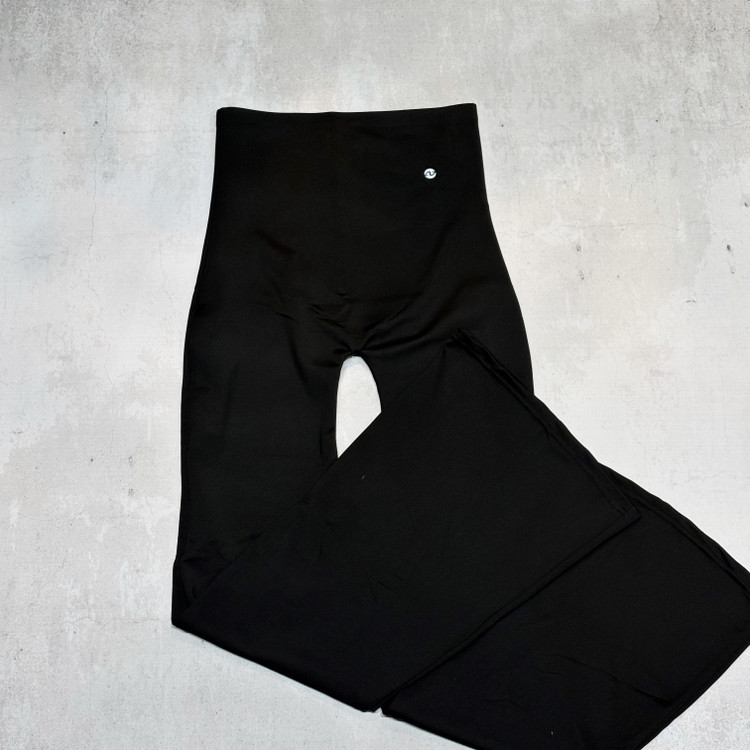 لگ بوت کات داخل کرکی